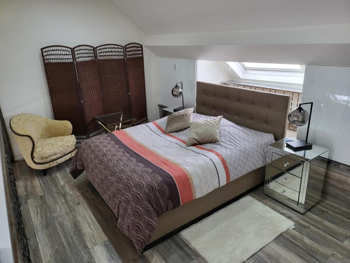 Appartamento Duplex Elegant Situe A 1Min De La Gare Du Nord Bruxelles Esterno foto